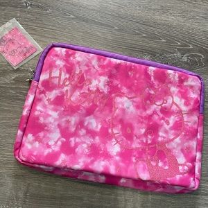 NWT 💕Hello kitty 13" laptop sleeve 💕